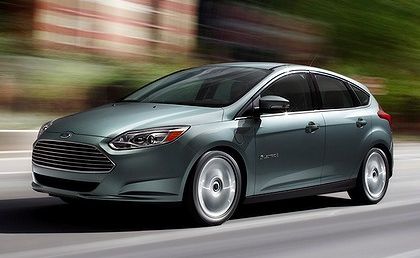 Ford's Focus Electric will be able to use solar panels to charge its batteries. Ford's Focus Electric will be able to use solar panels to charge its batteries.