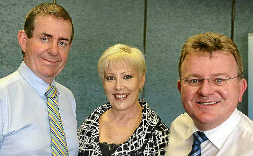 LENDING AN EAR: Member for Fisher Peter Slipper with Kerrie DeClara and shadow small business minister Bruce Billson at Lake Kawana Community Centre.