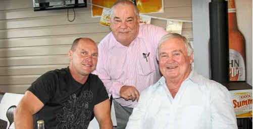 WITHCOTT HOTELIER NEIL Simpson with special guests Allan Langer and Billy J Smith at the mud crab lunch last week. WITHCOTT HOTELIER NEIL Simpson with special guests Allan Langer and Billy J Smith at the mud crab lunch last week.