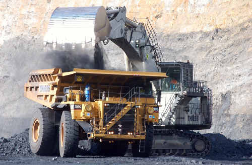 At least 500 Central Queenslanders could land lucrative jobs in the region’s mines on fast track apprenticeships. At least 500 Central Queenslanders could land lucrative jobs in the region’s mines on fast track apprenticeships.