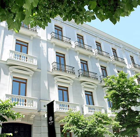 Hotel Unico: a classic and stately character. Hotel Unico: a classic and stately character.