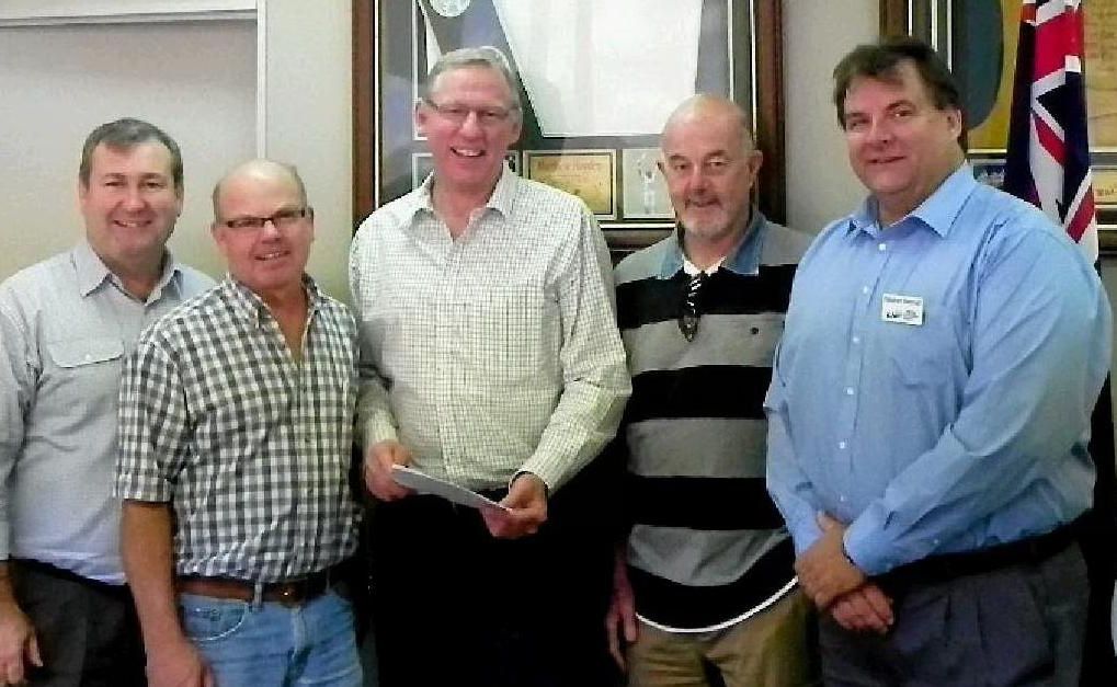 A delegation from The Discovery Coast - Mark Hulst and Alan Lawry - met with the LNP's Jack Dempsey, Jeff Seeney and Stephen Bennett to discuss road issues.