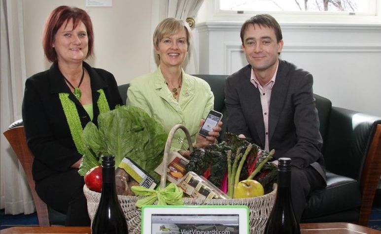 VisitVineyards.com's Kerry Scambler, Robyn Lewis and Tasmanian Minister for Tourism Scott Bacon. VisitVineyards.com's Kerry Scambler, Robyn Lewis and Tasmanian Minister for Tourism Scott Bacon.