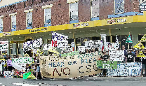 Anti coal-seam gas protesters greet the NSW State Government inquiry into the industry in Kyogle. Anti coal-seam gas protesters greet the NSW State Government inquiry into the industry in Kyogle.