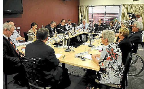 Local council representatives at the coal seam parliament inquiry at The House with No steps at Alstonville. Local council representatives at the coal seam parliament inquiry at The House with No steps at Alstonville.