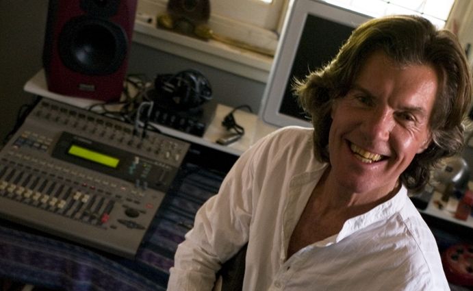 Vince Melouney will play at Beachstone Cafe this Friday. Vince Melouney will play at Beachstone Cafe this Friday.