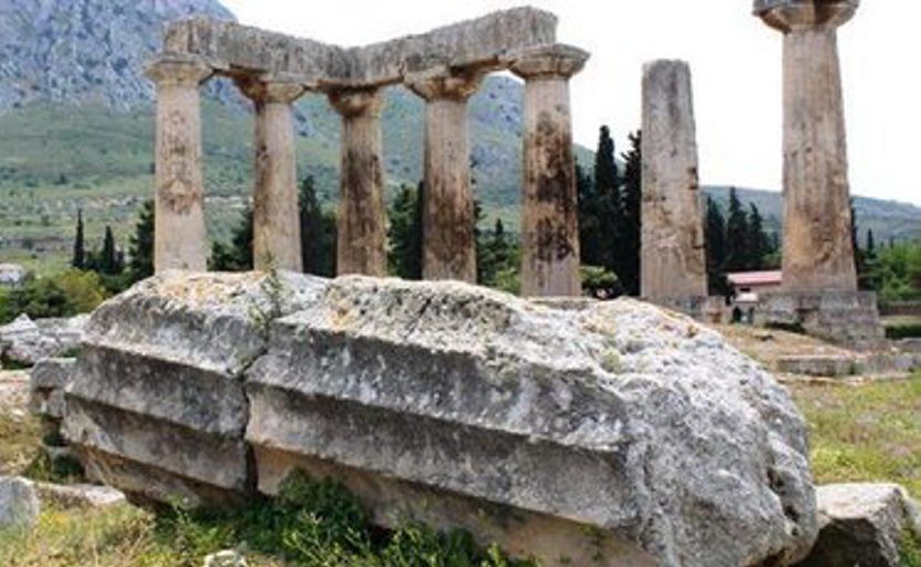 The Temple of Apollo's seven huge columns give a feel for just how magnificent it must have been in its heyday. The Temple of Apollo's seven huge columns give a feel for just how magnificent it must have been in its heyday.