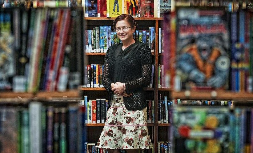 Author Deb Abela in Grafton: “When I was a child, authors were faceless names. There is nothing at all special about me and they too can pick up a pen and write a novel.” Author Deb Abela in Grafton: “When I was a child, authors were faceless names. There is nothing at all special about me and they too can pick up a pen and write a novel.”