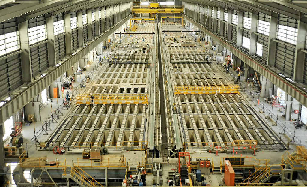 The new carbon bake, furnace 4, under construction at Boyne Smelter Alumina, Boyne Island. The new carbon bake, furnace 4, under construction at Boyne Smelter Alumina, Boyne Island.
