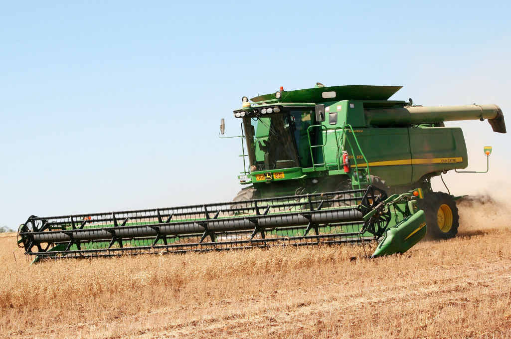 NFF president Jock Laurie said the reduction in interest rates – the first since April, 2009 – was welcome news for the agricultural sector. NFF president Jock Laurie said the reduction in interest rates – the first since April, 2009 – was welcome news for the agricultural sector.