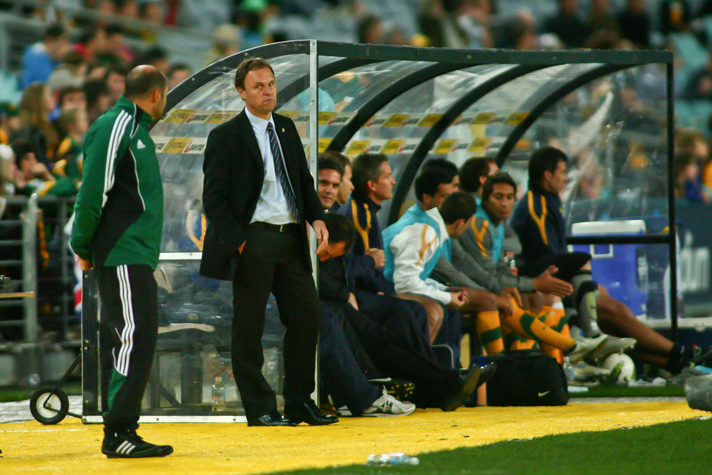 Socceroos coach Holger Osieck (centre). Socceroos coach Holger Osieck (centre).