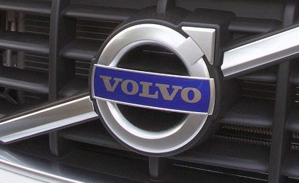 Swedish car maker reckons six- and eight-cylinder engines will eventually disappear. Swedish car maker reckons six- and eight-cylinder engines will eventually disappear.