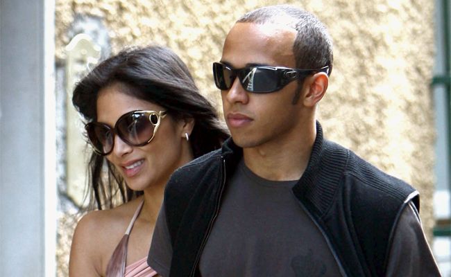 Nicole Scherzinger and Lewis Hamilton have reportedly split up after four years together. Nicole Scherzinger and Lewis Hamilton have reportedly split up after four years together.