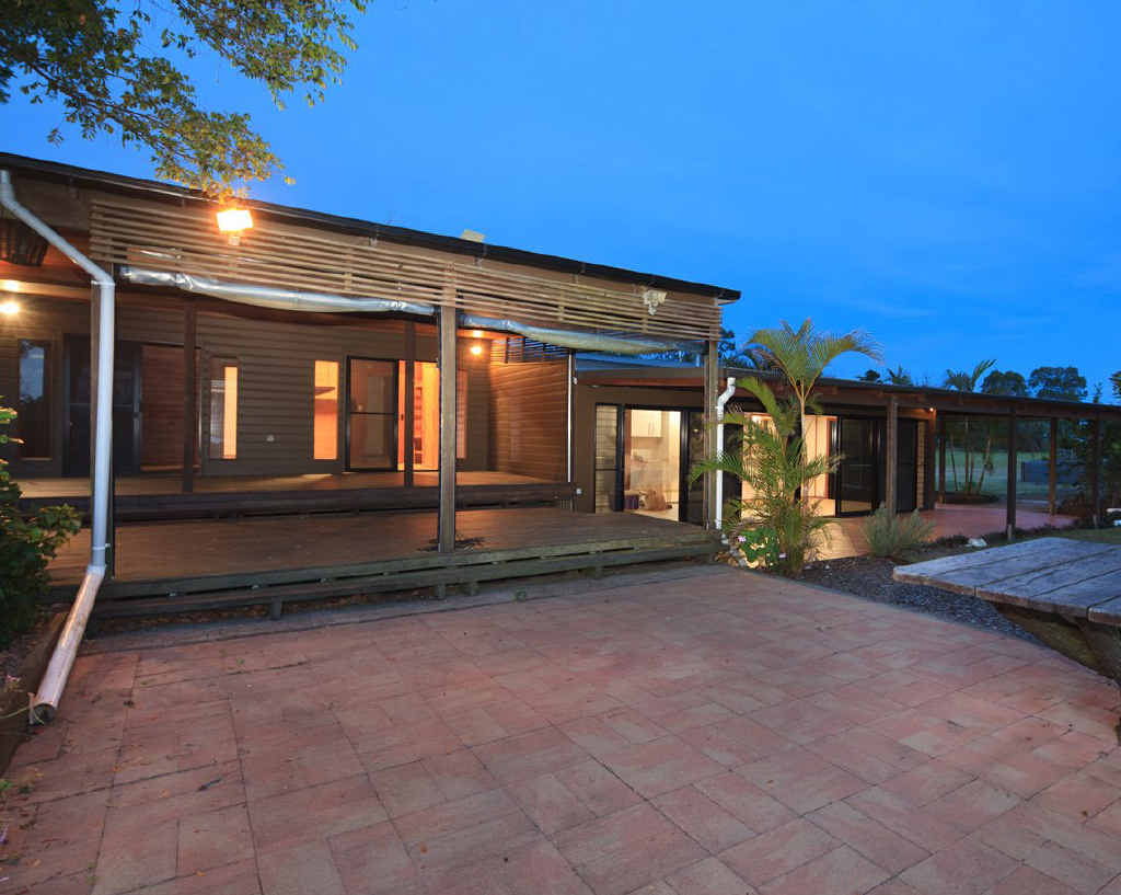 The island has two buildings, a main three-bedroom house which can accommodate up to 20 people and a smaller artist’s retreat on the other side of the island. The island has two buildings, a main three-bedroom house which can accommodate up to 20 people and a smaller artist’s retreat on the other side of the island.