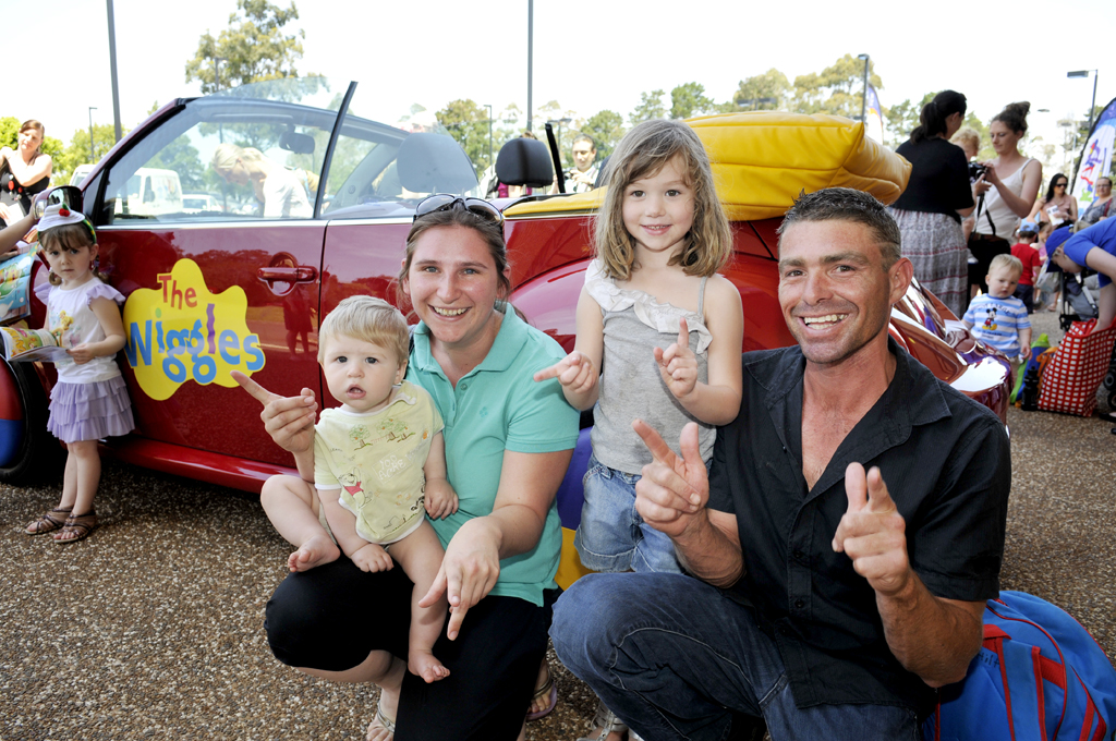 Libby Dukes and Mark Hilton get ready to see The Wiggles with their children Max and Mia Hilton. 