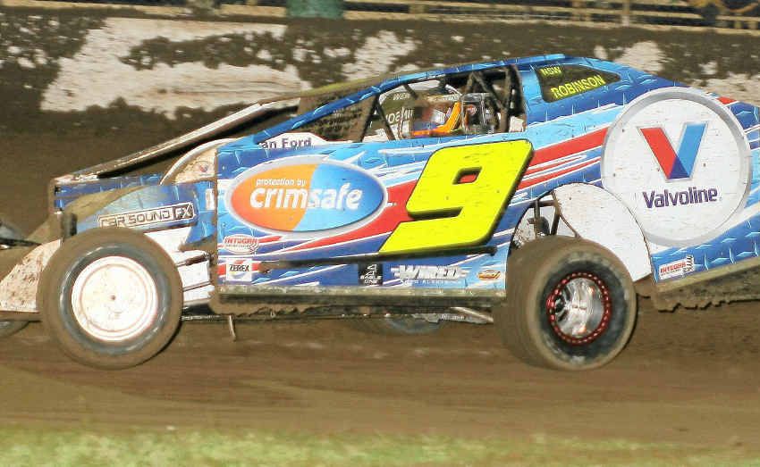 Mark Robinson is confident of a good result first-up in his American factory-built Troyer in the V8 Dirt Modified Lord Mayor’s Cup at Lismore Speedway on Saturday night. Mark Robinson is confident of a good result first-up in his American factory-built Troyer in the V8 Dirt Modified Lord Mayor’s Cup at Lismore Speedway on Saturday night.