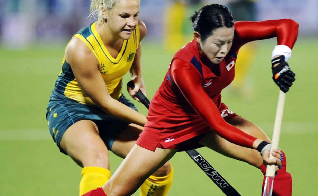 Australia’s Amy Korner (left) marks Japan’s Akai Mitsuhashi during the 2010 World Cup. Australia’s Amy Korner (left) marks Japan’s Akai Mitsuhashi during the 2010 World Cup.