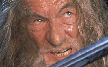 Sir Ian McKellen initially turned down the role of Gandalf in Lord of the Rings because of a clash with his X-Men movie. Sir Ian McKellen initially turned down the role of Gandalf in Lord of the Rings because of a clash with his X-Men movie.