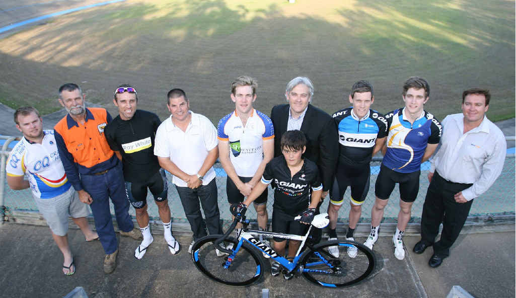 Lindsay McMaster, Grant Olman, Glen Chadwick, David Bell, Jay Callaghan, Alastair Dawson, Cameron Jennings, Jeol Callaghan, Geoff Featherstone and Jordyn Mogg (front). Lindsay McMaster, Grant Olman, Glen Chadwick, David Bell, Jay Callaghan, Alastair Dawson, Cameron Jennings, Jeol Callaghan, Geoff Featherstone and Jordyn Mogg (front).