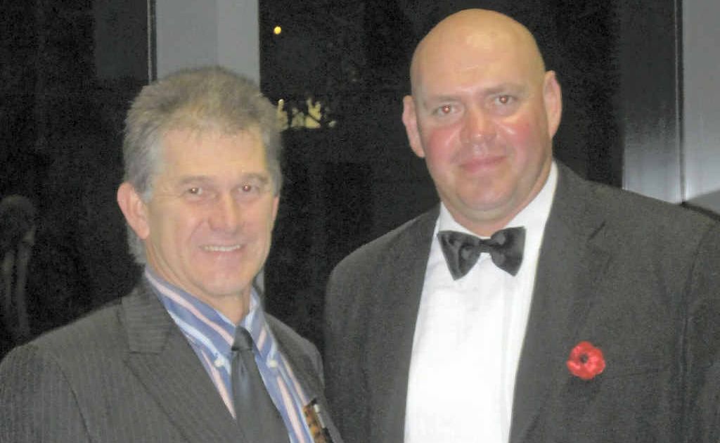 RoadTek General Manager Clinton Huff and Construction Trainee of the Year Arnold Alldridge (right). RoadTek General Manager Clinton Huff and Construction Trainee of the Year Arnold Alldridge (right).