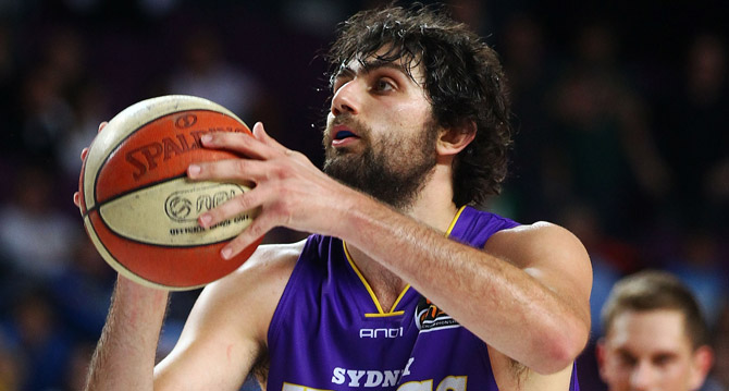 With 2.5sec on the clock, it was a case of cometh the hour, cometh the man. And that man was Khazzouh. With 2.5sec on the clock, it was a case of cometh the hour, cometh the man. And that man was Khazzouh.