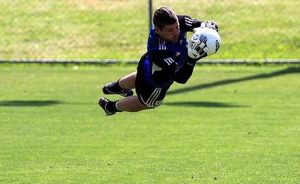 Quantum leap … goalkeeper Liam Reddy says Sydney FC are looking to build on their win against Brisbane Roar when they take on Gold Coast United today.
Quantum leap … goalkeeper Liam Reddy says Sydney FC are looking to build on their win against Brisbane Roar when they take on Gold Coast United today.