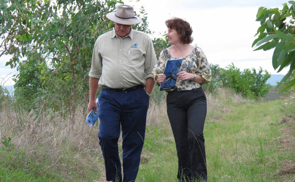 Acting Environment Minister, Ipswich MP Rachel Nolan, launches Carbon Farming in Rural Queensland with SEQ Catchments CEO Simon Warner at the Bundamba carbon planting site. Acting Environment Minister, Ipswich MP Rachel Nolan, launches Carbon Farming in Rural Queensland with SEQ Catchments CEO Simon Warner at the Bundamba carbon planting site.