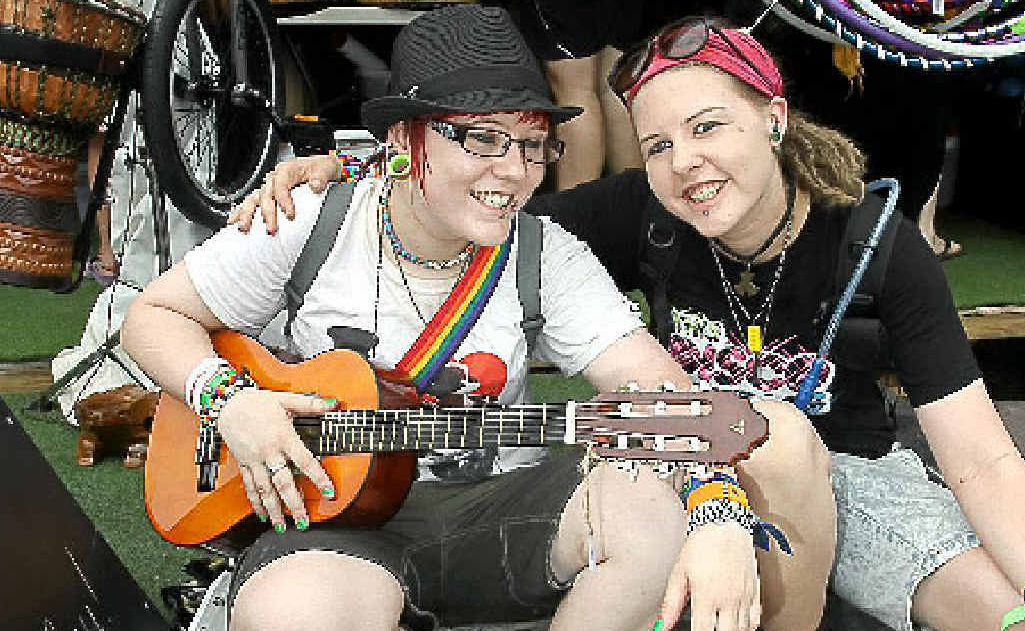 Jenna Gray and Jimmy James sing a tune at Woodford Folk Festival. Jenna Gray and Jimmy James sing a tune at Woodford Folk Festival.