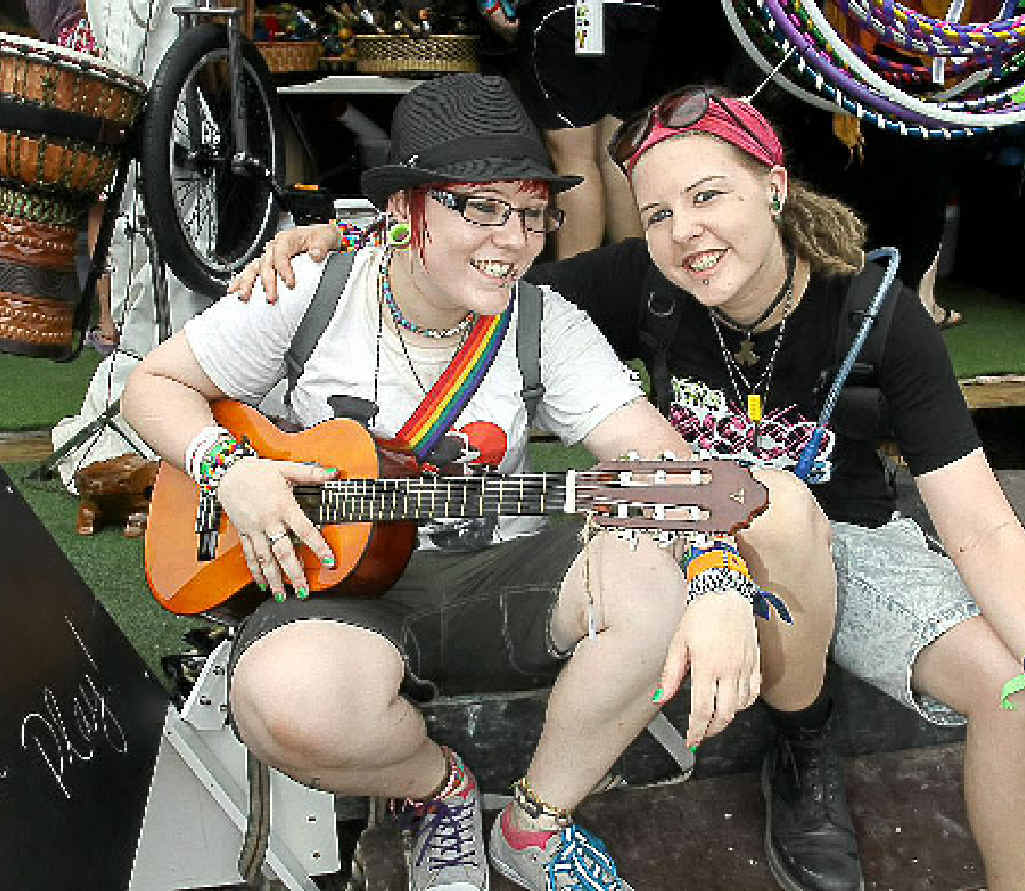 Jenna Gray and Jimmy James sing a tune at Woodford Folk Festival. Jenna Gray and Jimmy James sing a tune at Woodford Folk Festival.