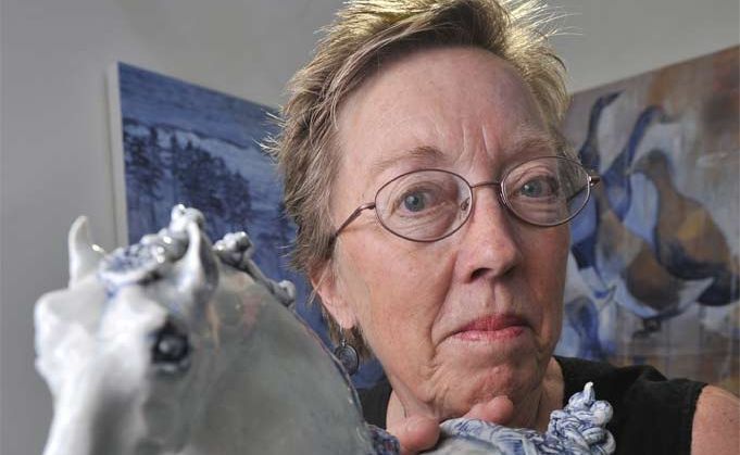 Artist Susanne Fraser with her Byron Bay Art Classic Prize winning Porcelain Pare Clay art work titled Virtuous Lady. Artist Susanne Fraser with her Byron Bay Art Classic Prize winning Porcelain Pare Clay art work titled Virtuous Lady.