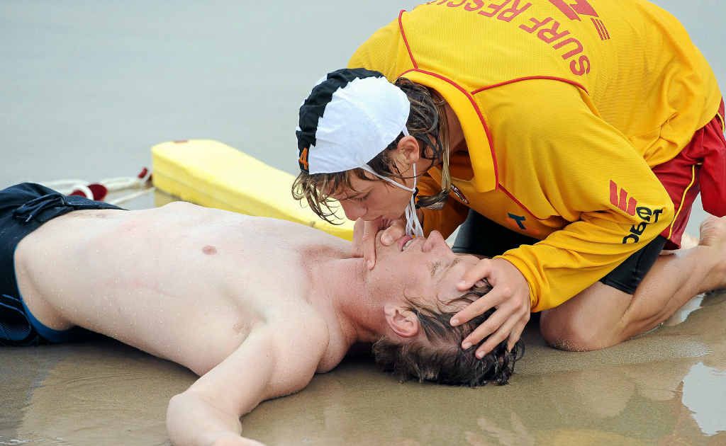Elliott Heads Surf Life Saving Club member Scott Heaton ‘resuscitates’ Scott Muldoon in the WBC Branch Surf Rescue Championships at Elliott Heads Beach. Elliott Heads Surf Life Saving Club member Scott Heaton ‘resuscitates’ Scott Muldoon in the WBC Branch Surf Rescue Championships at Elliott Heads Beach.
