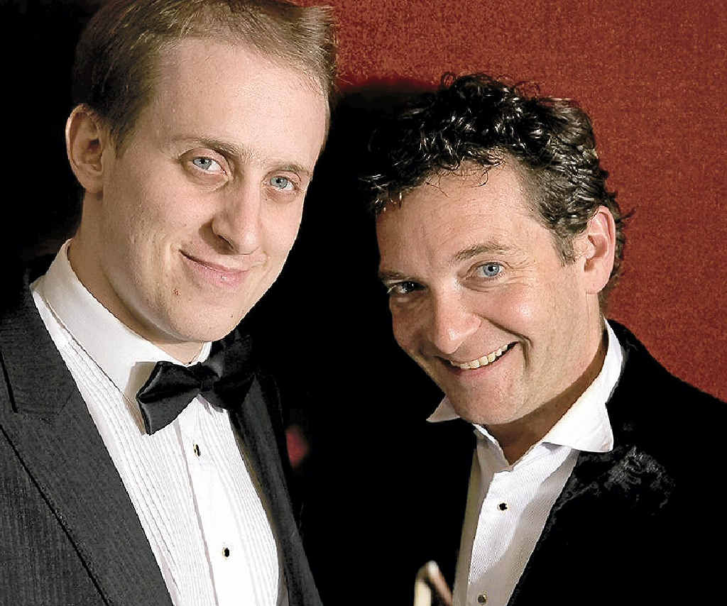 Famed classical musicians Simon Tedeschi and Ian Cooper will perform in Grafton.