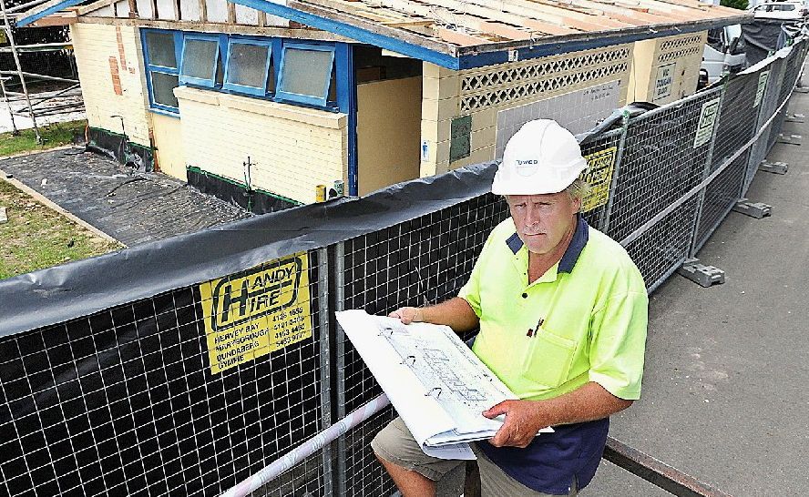 Foreman David Moore keeps an eye on building progress at the Pialba Caravan Park. Foreman David Moore keeps an eye on building progress at the Pialba Caravan Park.