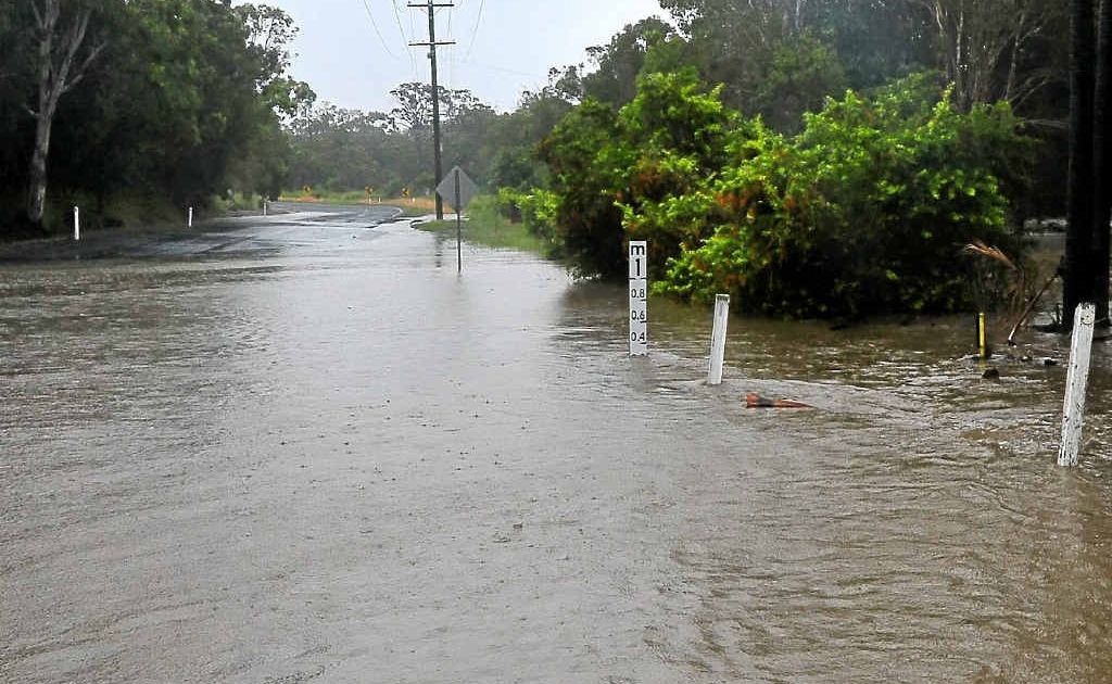 Moore Park Beach Rd covered in water during flooding in 2011. Moore Park Beach Rd covered in water during flooding in 2011.