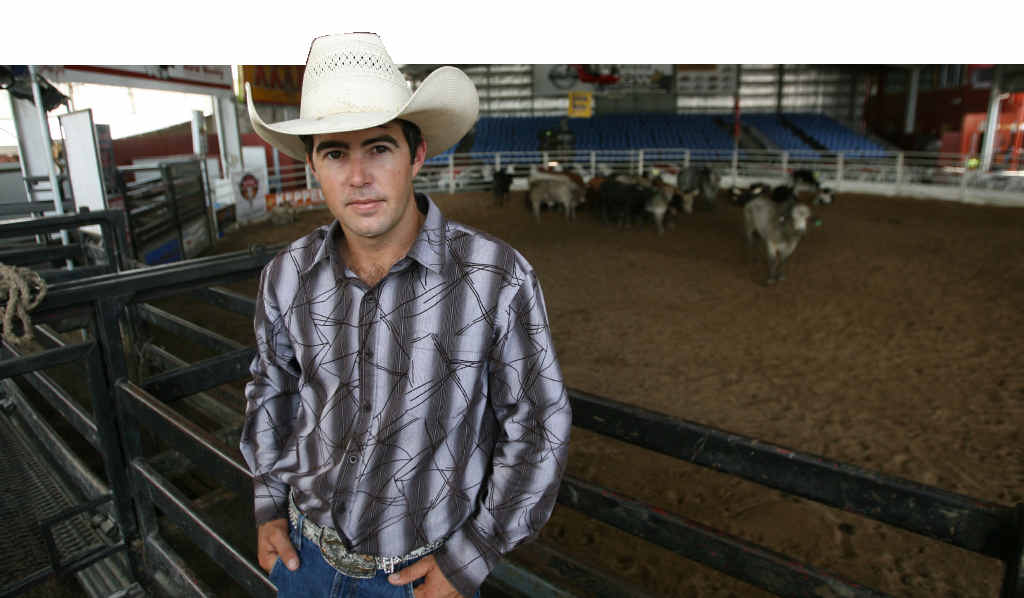 Local bull rider Warick Kime is looking forward to the second round of the Bullzye Top Guns series at the Great Western tomorrow night. Local bull rider Warick Kime is looking forward to the second round of the Bullzye Top Guns series at the Great Western tomorrow night.