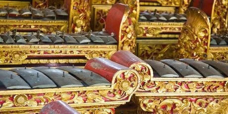 Dance and gamelan performances are a cultural highlight of Bali.
Dance and gamelan performances are a cultural highlight of Bali.