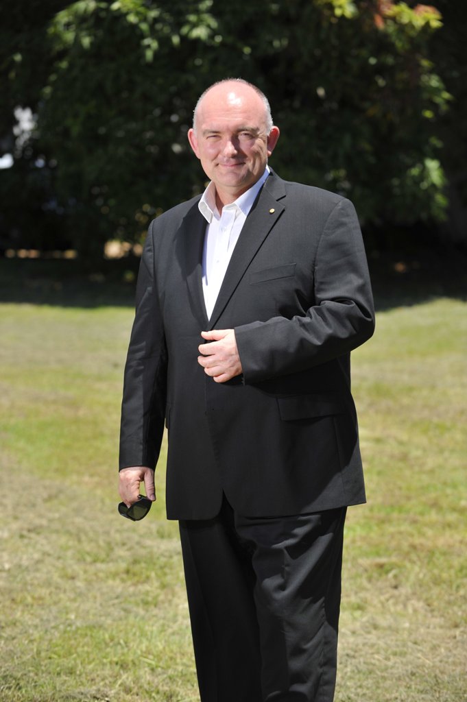 Artistic director James Morrison was in Gladstone to meet with council to plan the 2013 Queensland Music Festival.