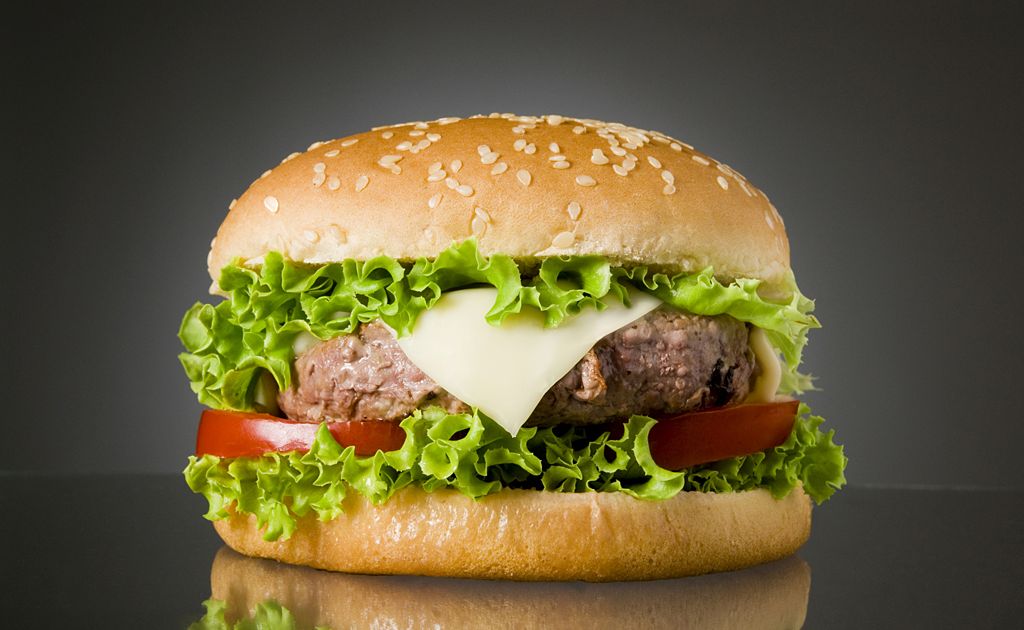 Celebrity chef Heston Blumenthal is the favourite to cook the $A250,000 hamburger made from stem cells. Celebrity chef Heston Blumenthal is the favourite to cook the $A250,000 hamburger made from stem cells.