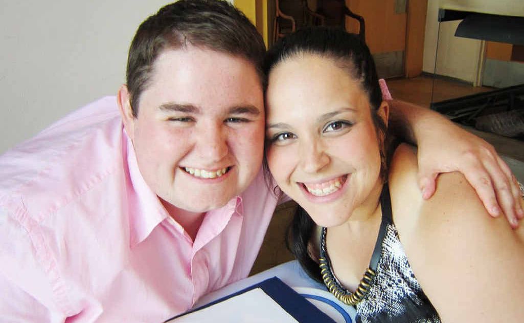 Biggest Loser lovebirds Hamish Elliott and Michelle Cortesao were split up when Hamish was eliminated last night. Biggest Loser lovebirds Hamish Elliott and Michelle Cortesao were split up when Hamish was eliminated last night.