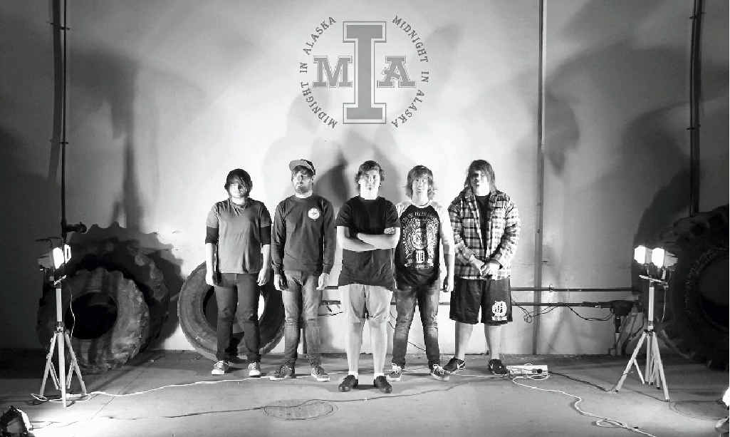 Brisbane band Midnight in Alaska had its instruments stolen in Rockhampton on Saturday before it even had the chance to perform. Brisbane band Midnight in Alaska had its instruments stolen in Rockhampton on Saturday before it even had the chance to perform.