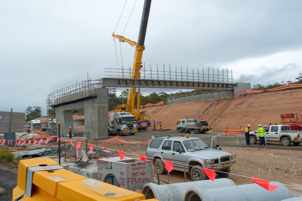 An 80:20 funding split for the Pacific Hwy between the Federal and State governments has never been agreed to according to Federal Minister for Infrastructure and Transport Anthony Albanese. An 80:20 funding split for the Pacific Hwy between the Federal and State governments has never been agreed to according to Federal Minister for Infrastructure and Transport Anthony Albanese.
