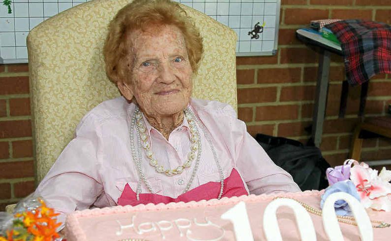 Pearl Grantham celebrated her 100th birthday with family and friends at Livingstone House on Saturday. Pearl Grantham celebrated her 100th birthday with family and friends at Livingstone House on Saturday.