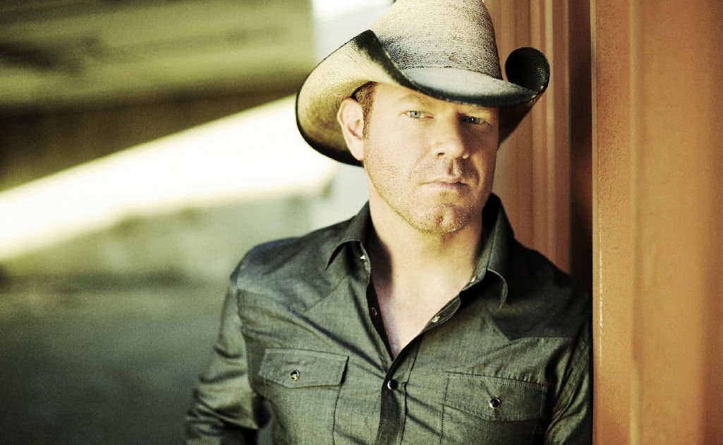 Australian country musician Benn Gunn will perform with his band at this year’s Grafton Show. Australian country musician Benn Gunn will perform with his band at this year’s Grafton Show.