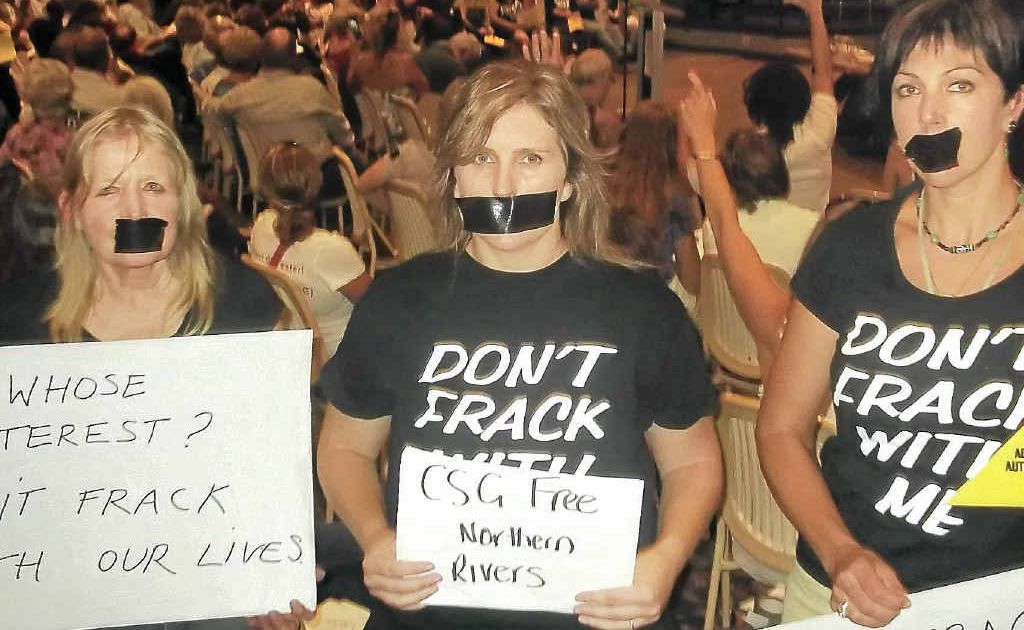 Clarence Valley residents Varpu Rantanen, Seanine Cooper and Larissa Cooper at the coal-seam gas meeting in Casino last week. Clarence Valley residents Varpu Rantanen, Seanine Cooper and Larissa Cooper at the coal-seam gas meeting in Casino last week.