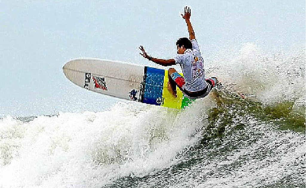 Nic Jones is looking to reverse his fortunes at the Chiko Sunshine Coast Pro shortboard event this weekend. Nic Jones is looking to reverse his fortunes at the Chiko Sunshine Coast Pro shortboard event this weekend.