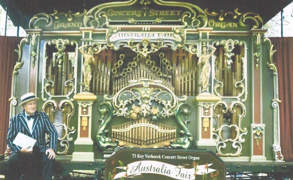 Melbourne’s Rick Alabaster and his draaiorgel will be at the Dutch Australian Festival 2015. Melbourne’s Rick Alabaster and his draaiorgel will be at the Dutch Australian Festival 2015.