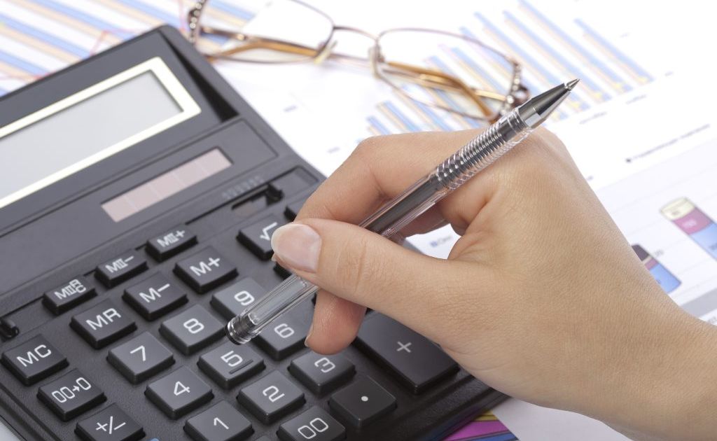 Agencies often reduce their fees to gain business, however this can result in lower levels of service for both the property owner and the tenant. Agencies often reduce their fees to gain business, however this can result in lower levels of service for both the property owner and the tenant.