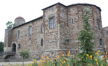 Colchester Castle, built on the ruins of a Roman temple, is now a museum.
Colchester Castle, built on the ruins of a Roman temple, is now a museum.