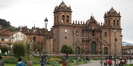 Plaza de Armas forms the heart of the Peruvian city of Cusco. Plaza de Armas forms the heart of the Peruvian city of Cusco.