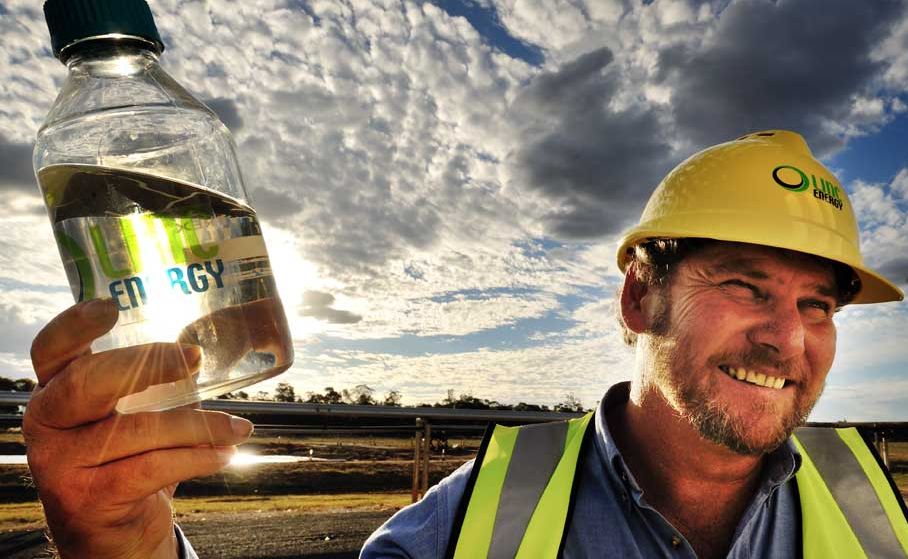 Linc Energy CEO Peter Bond and a sample of the fuel the company is producing at its Chinchilla demonstration facility. Linc Energy CEO Peter Bond and a sample of the fuel the company is producing at its Chinchilla demonstration facility.